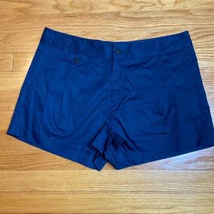 Rag & Bone Blue Pockets Pleated Shorts. Size 10
